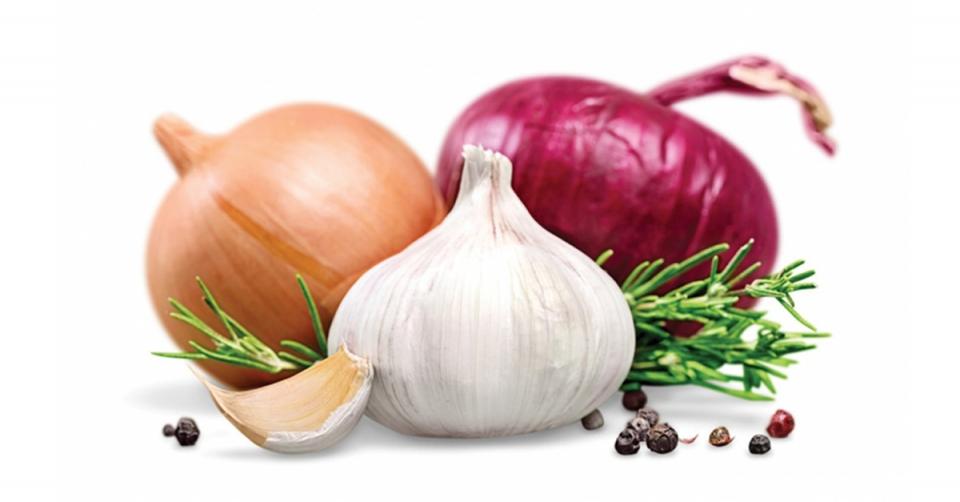 Garlic and onions protect against bowel cancer image 